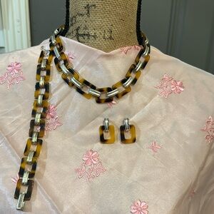 Vintage lucite type tigers eye necklace earrings and bracelet